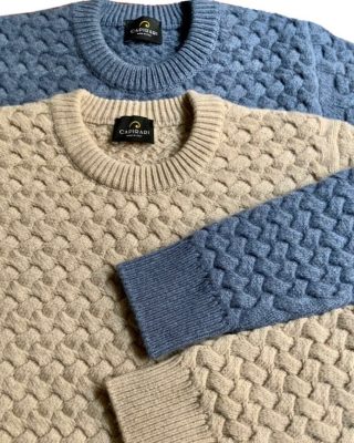 Axel crew neck sweater is a must-have that’ll keep you warm al winter long. Expertly Knitted in Italy using high quality extrafine baby merino wool super Geelong (5 gauge) by @zegna.baruffa.lane Shop on: Capirari.com (link in bio)#Capirari#Axel#supergeelong#basketwavepattern#menwithstyle#knitwear#crewneckjumper#sartorial#casualstyle#preppy#classicmenstyle#dapperstyle#wool#extrafinemerinowool#winterwear#preppystyle